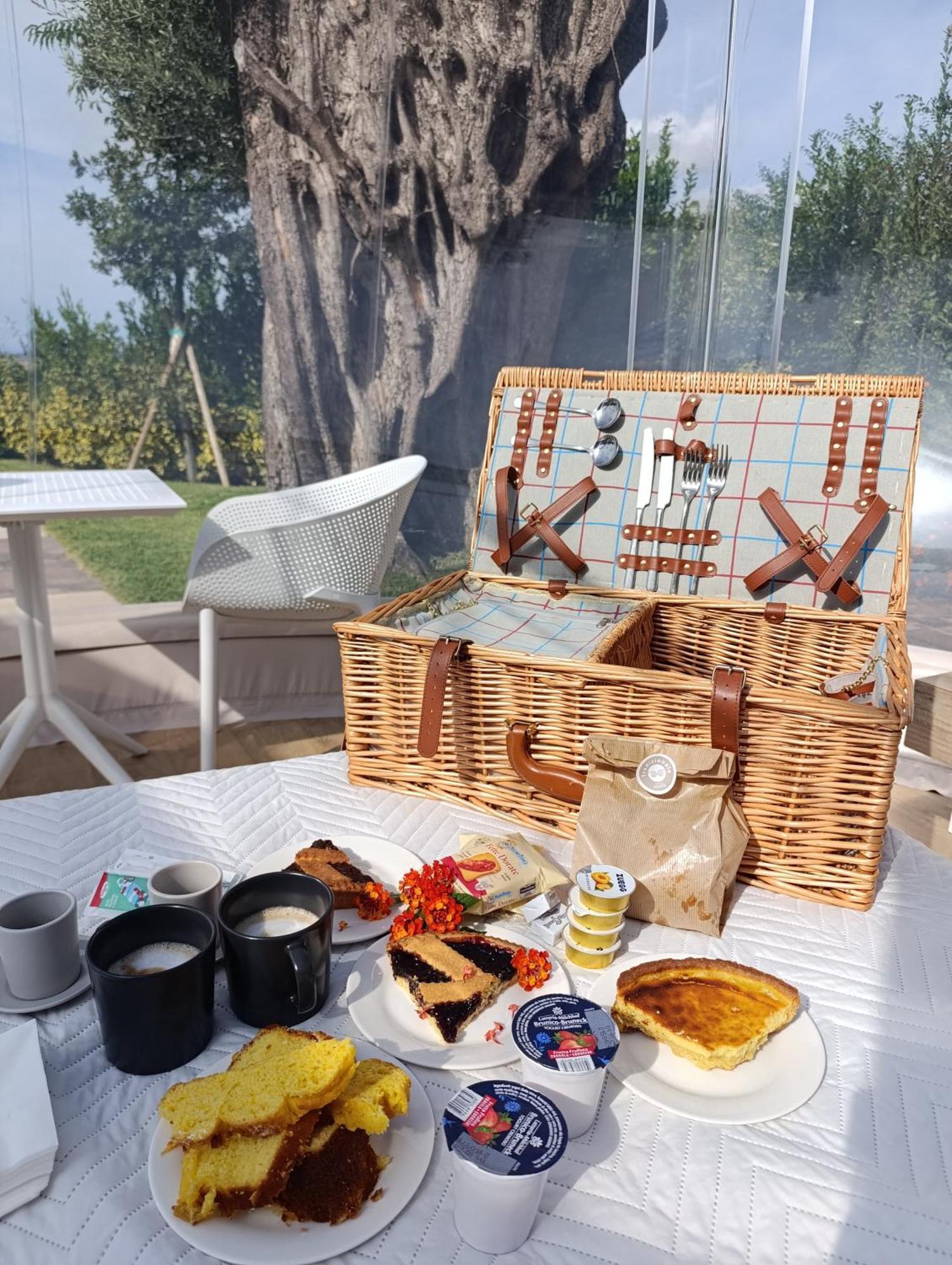 Tenuta Danesi - Camere - Appartamenti - Bubble Room Matera Dış mekan fotoğraf